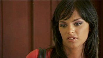 play Italian xxx movie with a created brunette penetrated in the pussy and in the throat