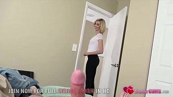 play Seks grupowy z dwoma bliźniakami uprawiającymi seks z gotową nastolatką XNXX z pieniędzmi z blondynką z Timisoary